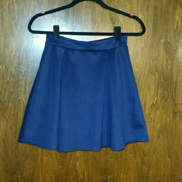 Navy blue Pleated Skirt - Picture 1 of 2