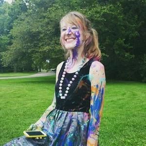 Meet your Posher, Lauri