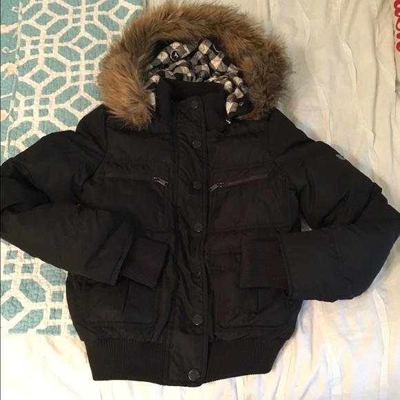 ❗️Victoria's Secret PINK "vintage" Puffer Jacket❗️