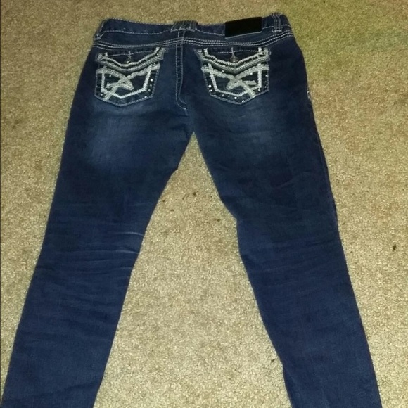 Dark skinny jeans