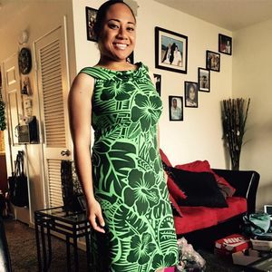 Meet your Posher, Avasina