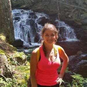 Meet your Posher, Clara