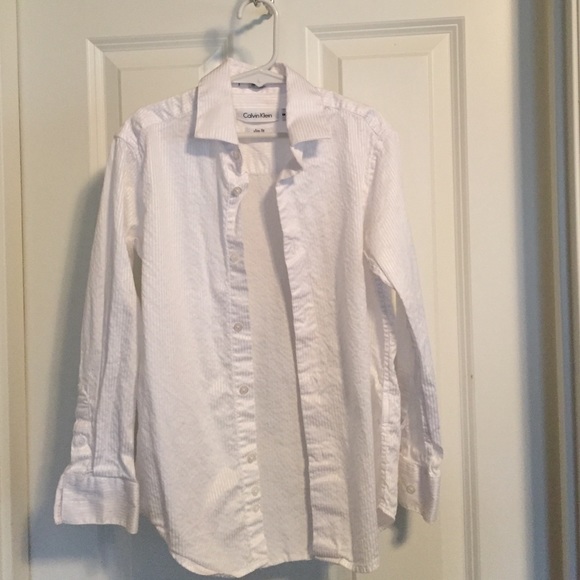 Calvin Klein Boys tonal stripe shirt