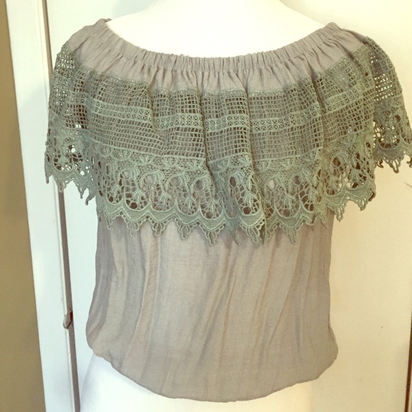 Tobi versatile top
