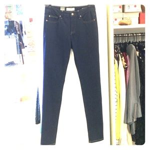 Henry & Belle Signature Straight Jean