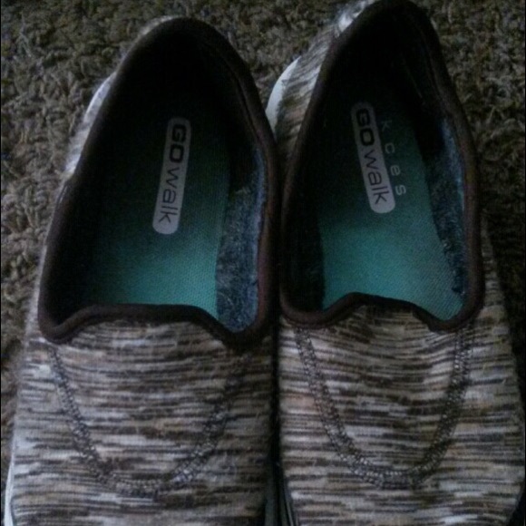 Sketchers go walk. (price dropped! Make offer)