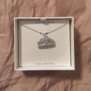 Crown necklace