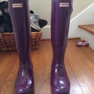 PERFECT HUNTER BOOTS