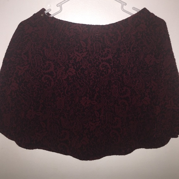 💕SALE💕Skater skirt. Size M. Worn once.