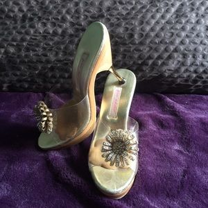 Betsey Johnson Polly of California heel