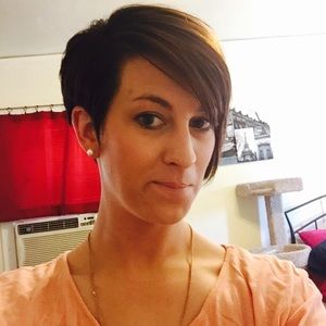 Meet your Posher, Racheal