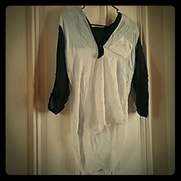 1/4 sleeve shirt