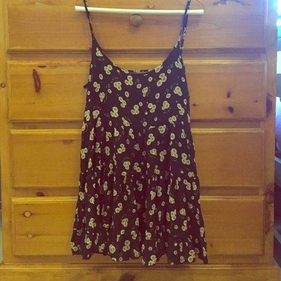daisy brandy Melville dress with low back
