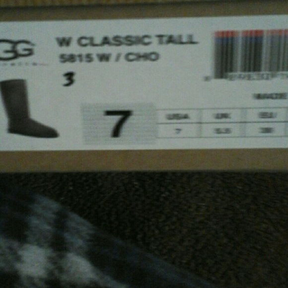 Genuine uggs tall boot I'm not a fan of the color