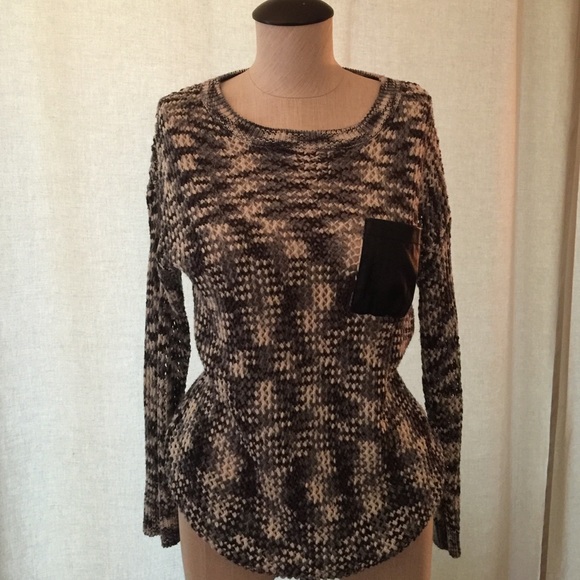 Netted gray black white sweater