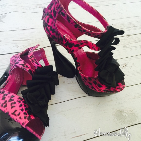 Sexy pink heels
