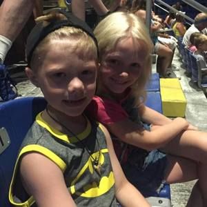 Meet your Posher, Amanda