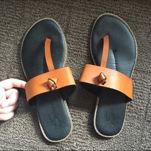 Seven7 for all Mankind slippers