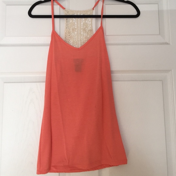 Spaghetti strap tank - Picture 1 of 2