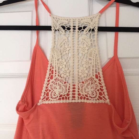 Spaghetti strap tank - Picture 2 of 2