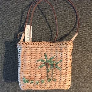 NWT! Cute grass palm tree bag!