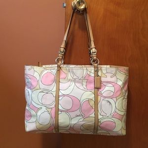AUTHENTIC pink coach purse