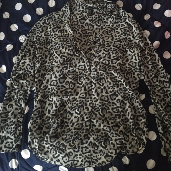 Forever 21 Animal Print Top / button down blouse