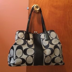 AUTHENTIC coach purse