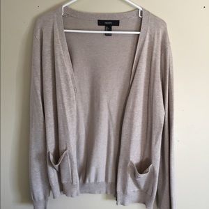 * NEVER WORN * Sand Cardigan (Size L)