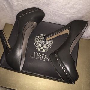 Vince Camuto