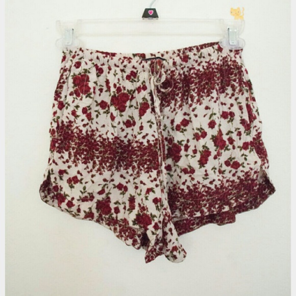 Red and white flower shorts