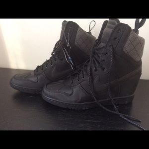 Nike Dunk Sky Hi- NEW