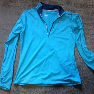 Nike Dri-fit pullover