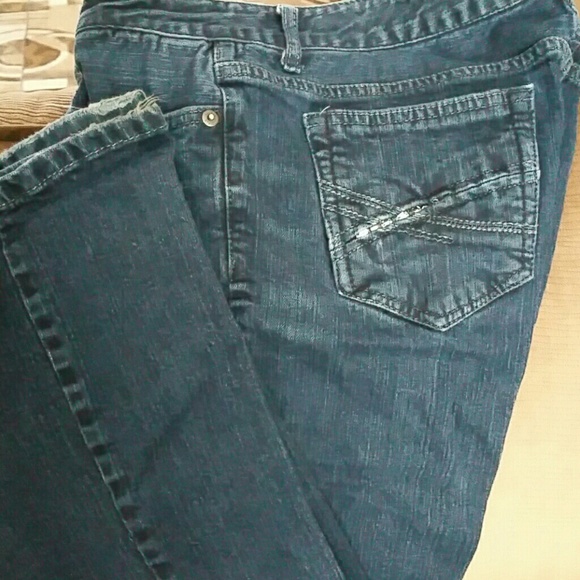 Jeans - Picture 1 of 2