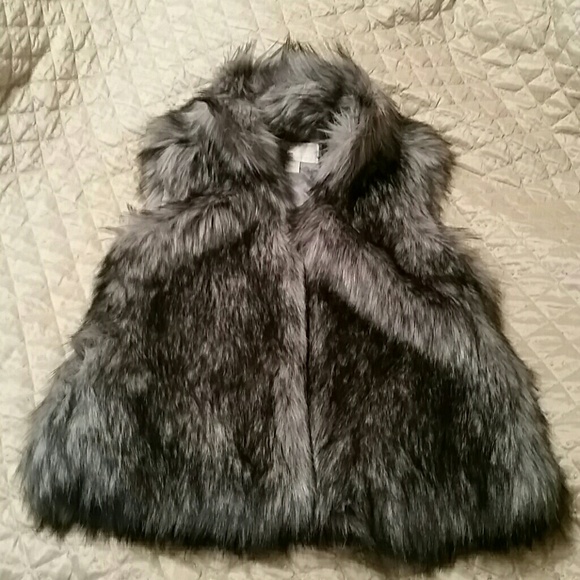 MICHAEL Michael Kors Jackets & Blazers - 🆕MICHAEL Michael Kors smoke grey fur vest