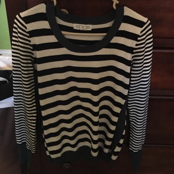 Colorblock sweater