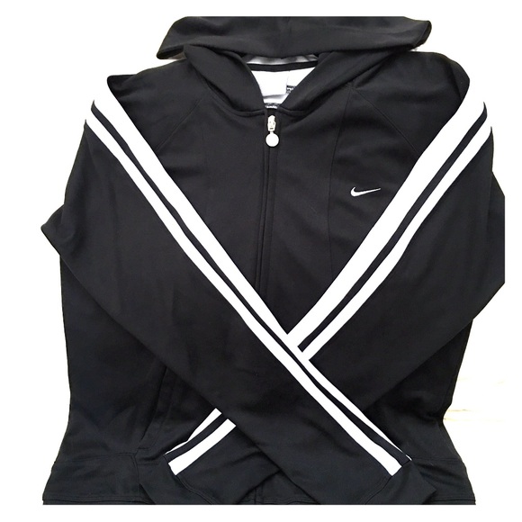 Nike lightweight track jacket. Like new!