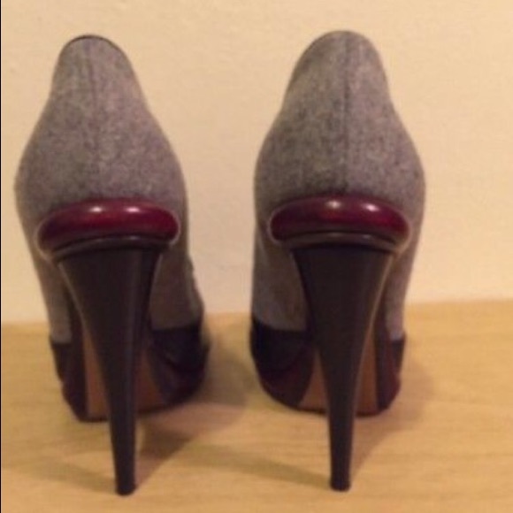 Fendi bootie size 40 fits like 8 1/2 $175