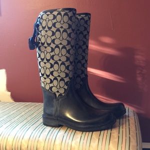 Coach Rain Boots🌂💦