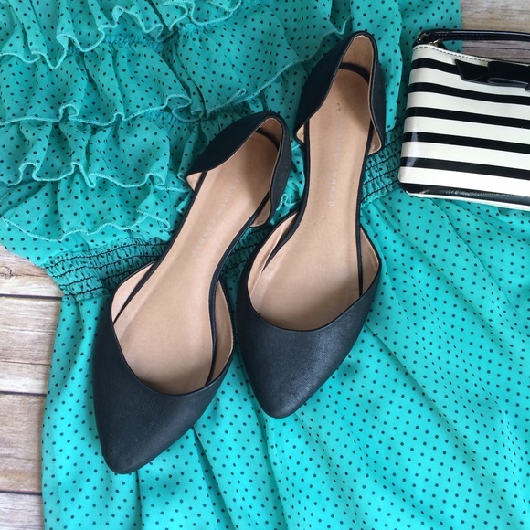 Black Lauren Conrad flats