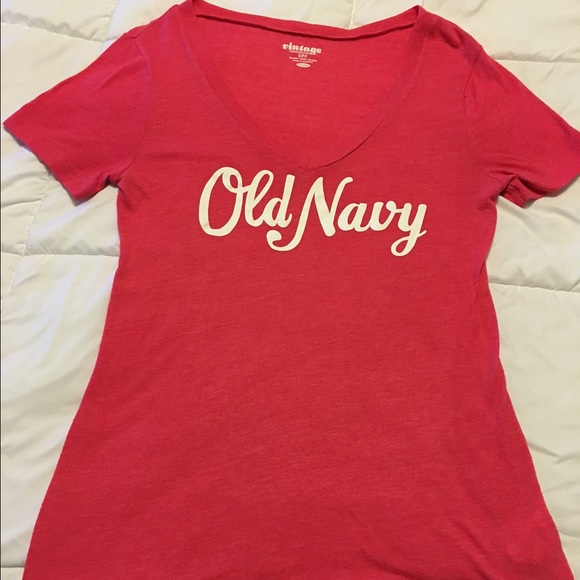 Old navy women's v-neck t-shirt