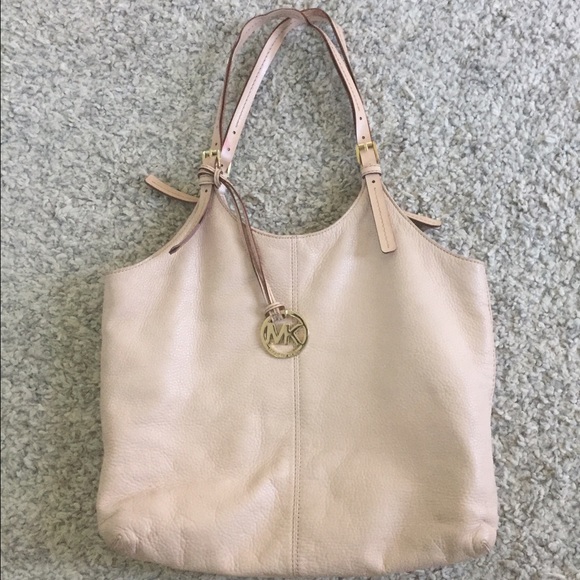 Blush leather Michael Kors oversize purse