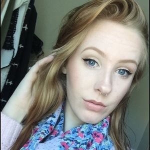 Meet your Posher, Samantha