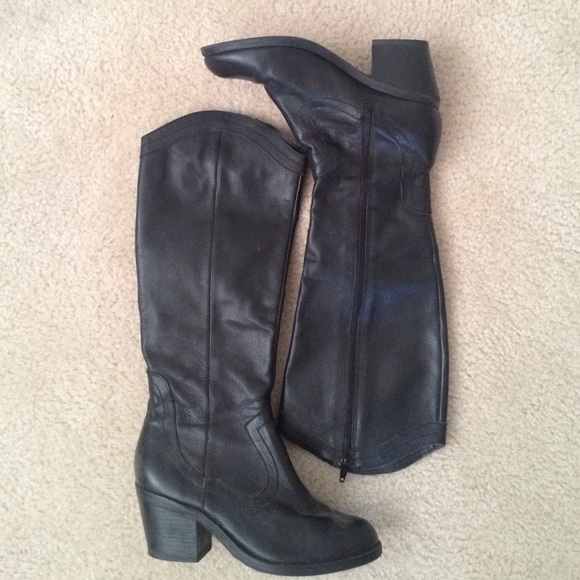 Seychelles boots