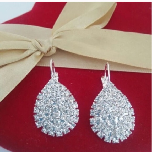 Rhinestone Teardrop Silver Plated Earrings - Picture 3 of 3