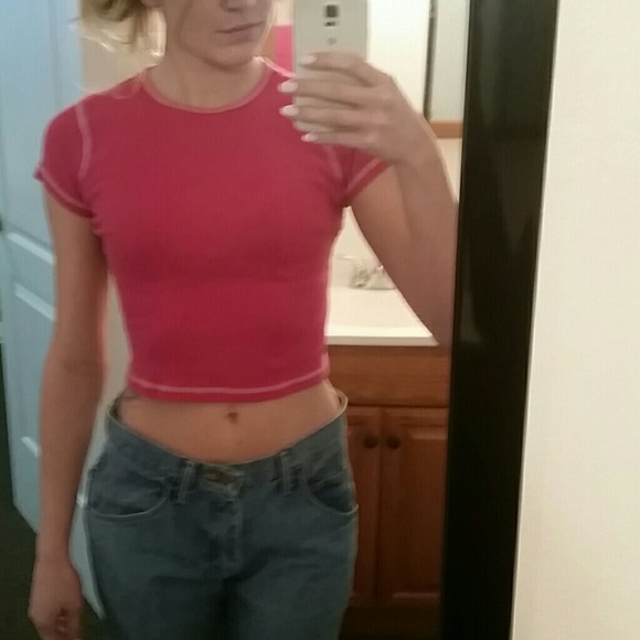 Hot pink baby tee - Picture 2 of 2