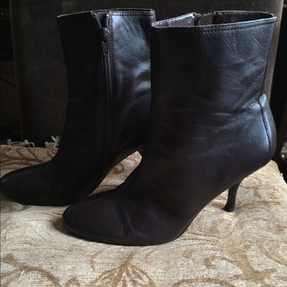 Brown leather ankle boot