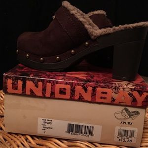 🔸UNIONBAY BROWN SHOES