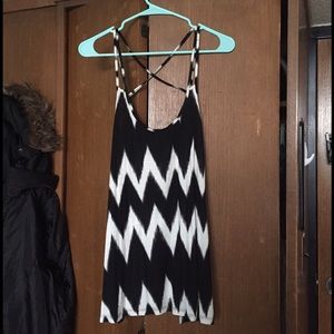 H&M Chevron Flowy Tank