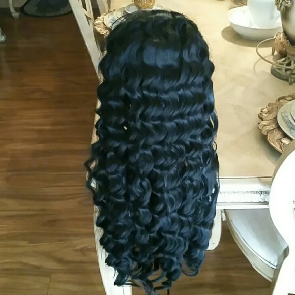 Beautiful Curly Lacefront Front Wig 22-26 inches!!